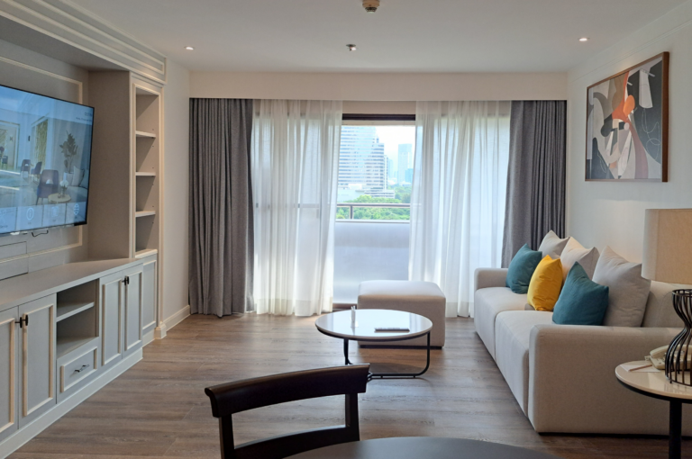 ONE-BEDROOM PLATINUM PLUS SUITE